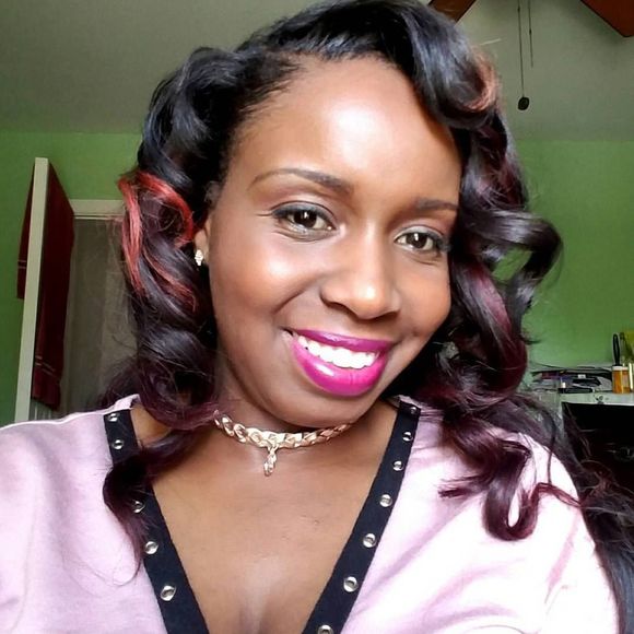 Meet your Posher, Sadina - Picture 1 of 1